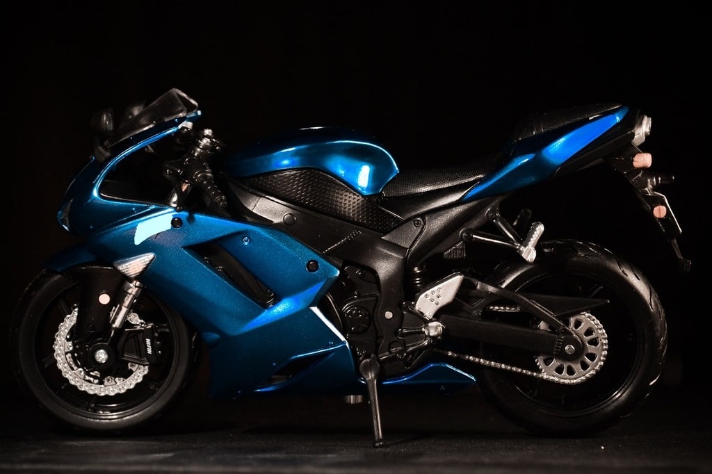 Comment choisir les pneus moto pour une adhérence parfaite